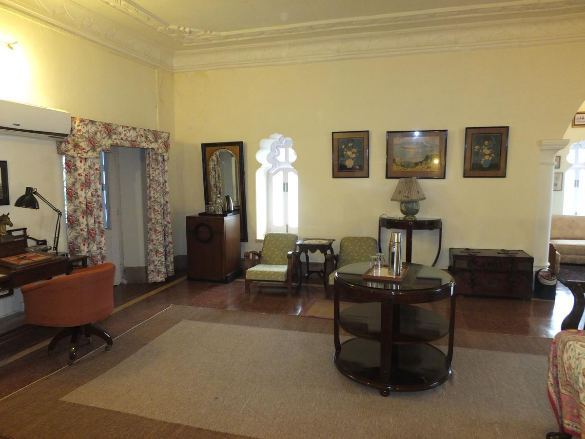 Udai Bilas Palace Dungarpur Екстериор снимка