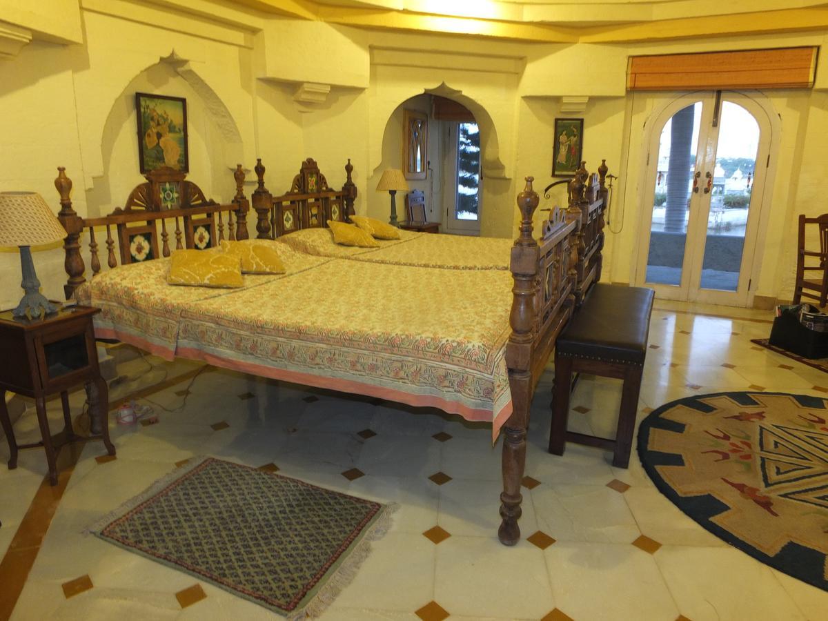 Udai Bilas Palace Dungarpur Екстериор снимка