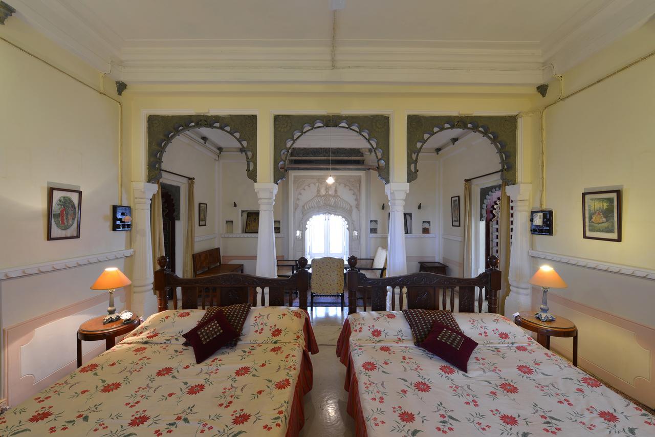 Udai Bilas Palace Dungarpur Екстериор снимка